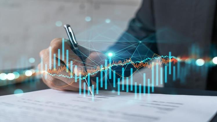 Comparing the Price of Aluminum to Other Metals: Insights for Investors